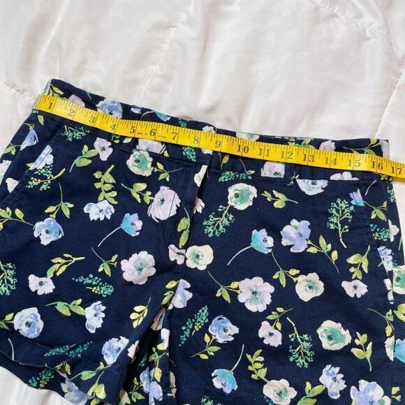 Loft Floral Shorts Spring Summer Size 6 - Picture 2 of 7